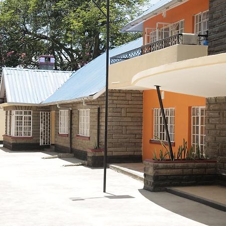 Little Nile Studio Homestays Nakuru City エクステリア 写真